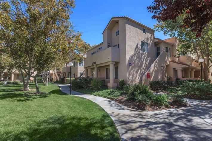 The Terrace, Santa Clarita - 3