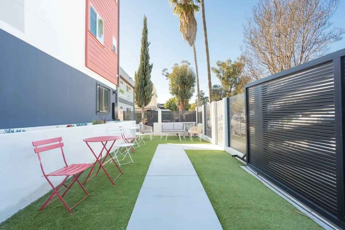 1224 W 37th Pl, Los Angeles - 4