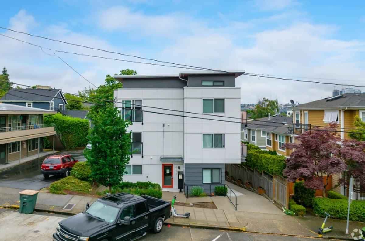 Vistana Apartments, Seattle - 5