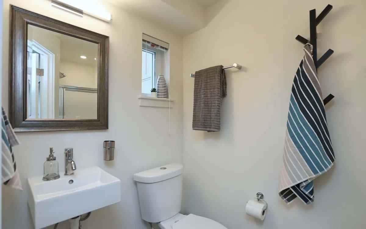 U20 Apartments, Seattle  - 5