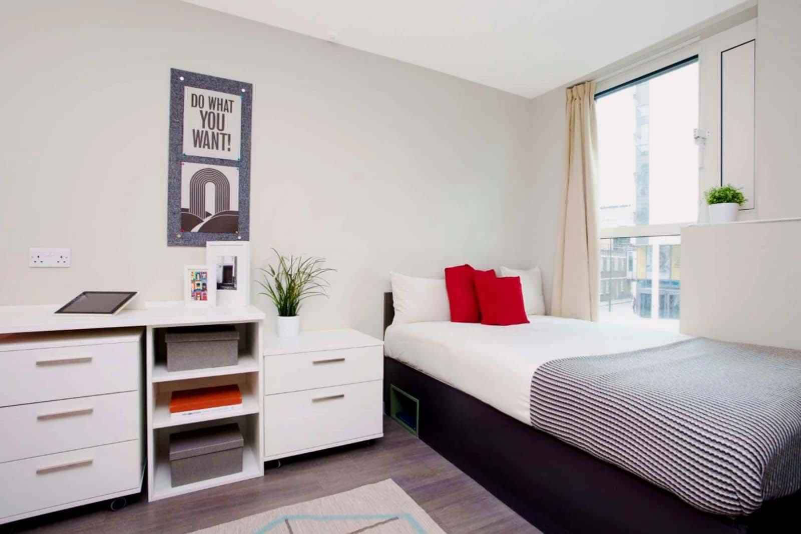 London Nest Stapleton House, London - 1