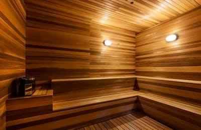 Liwinco M5V 0C4, Toronto - 5