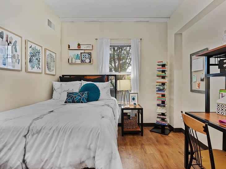 University Village Temple, Philadelphia - 1