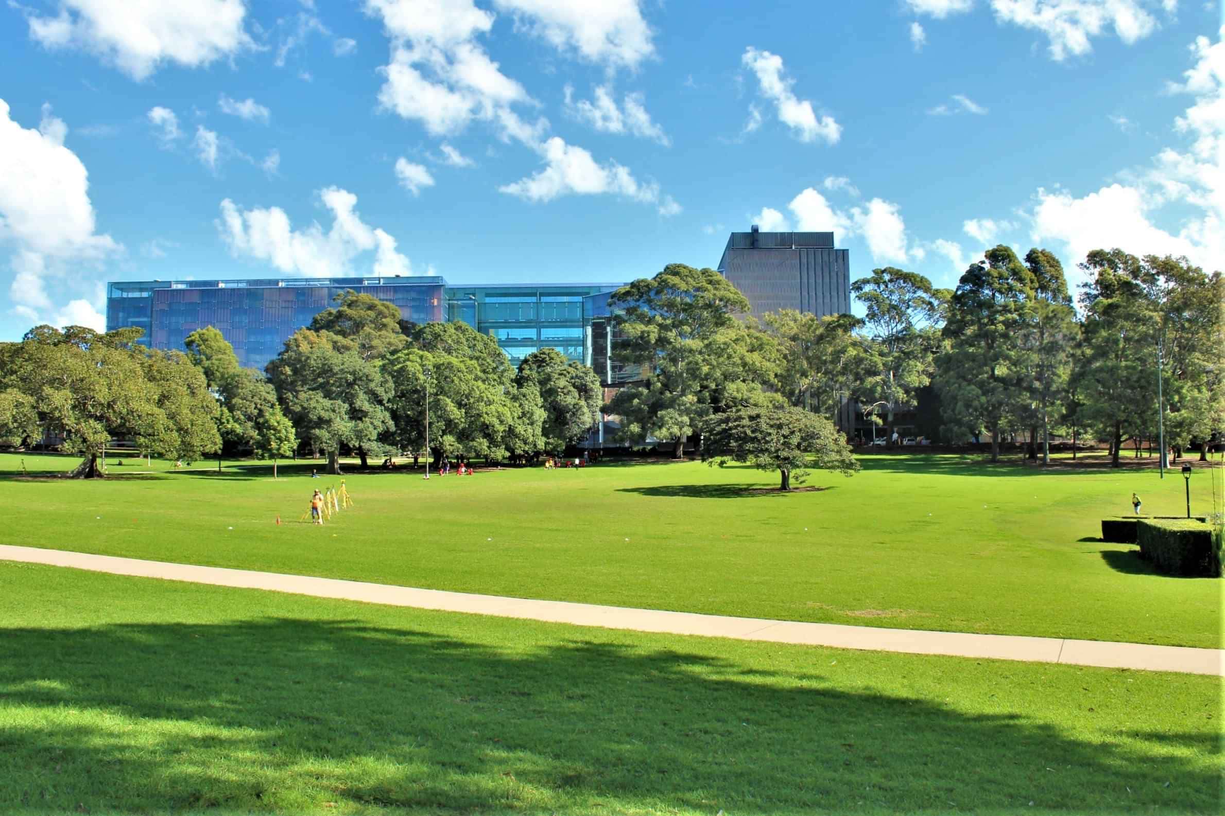 Room in a 10 Bedroom Apartment, 52 City Road, Chippendale, Sydney - 4