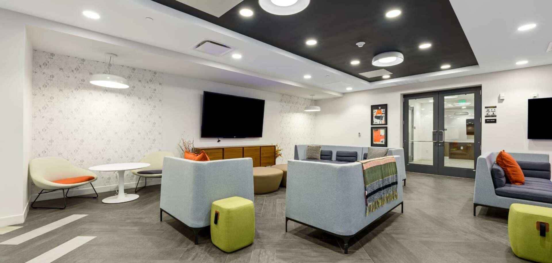 The View On Pavey Square, Columbus - 2