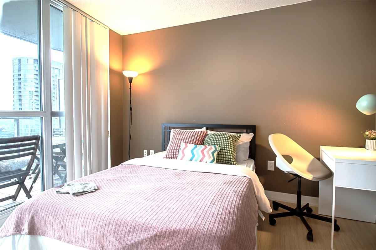 Liwinco Mercer St, Toronto - 1