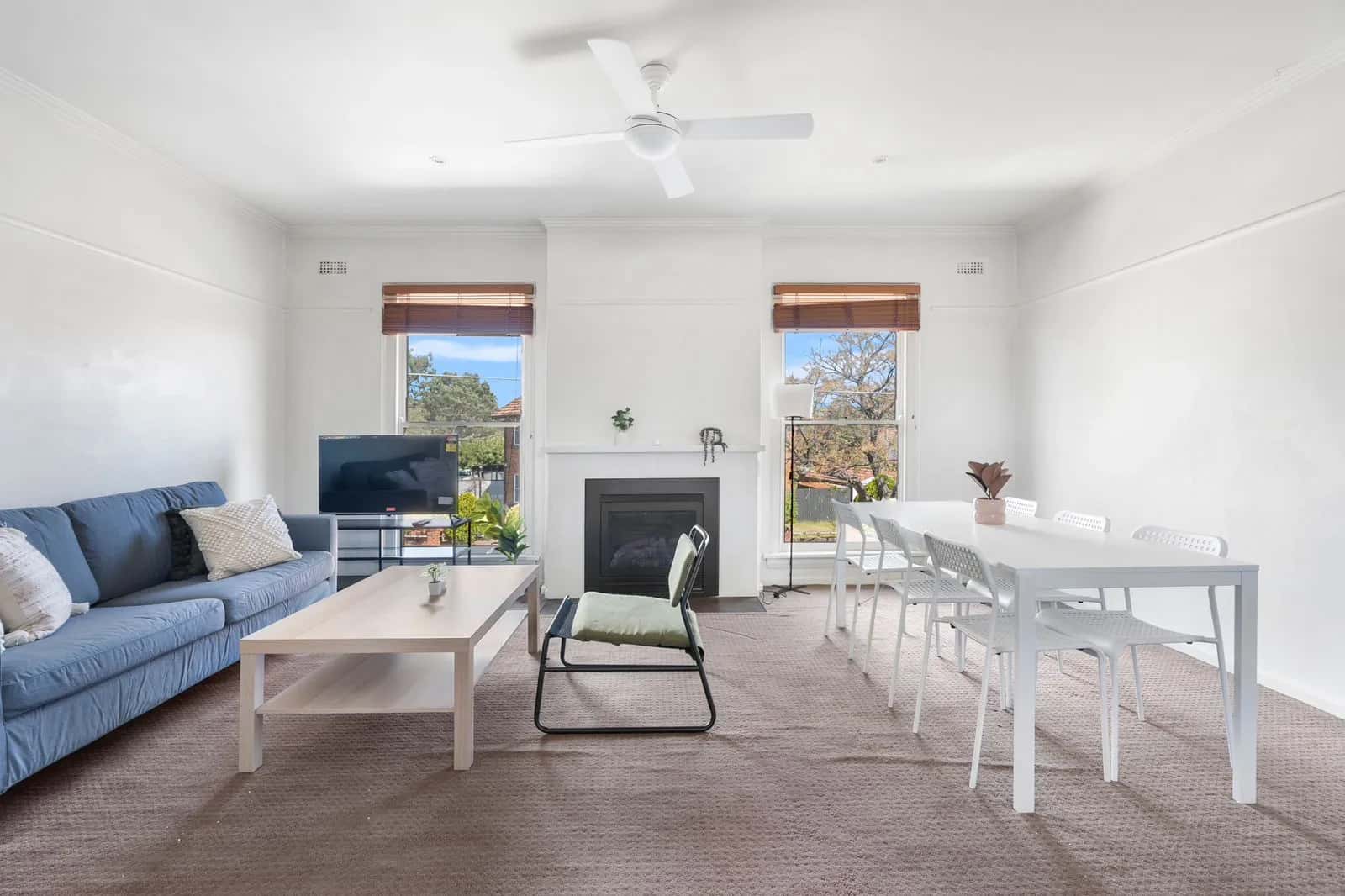 Centre Av, Port Melbourne, Melbourne - 3