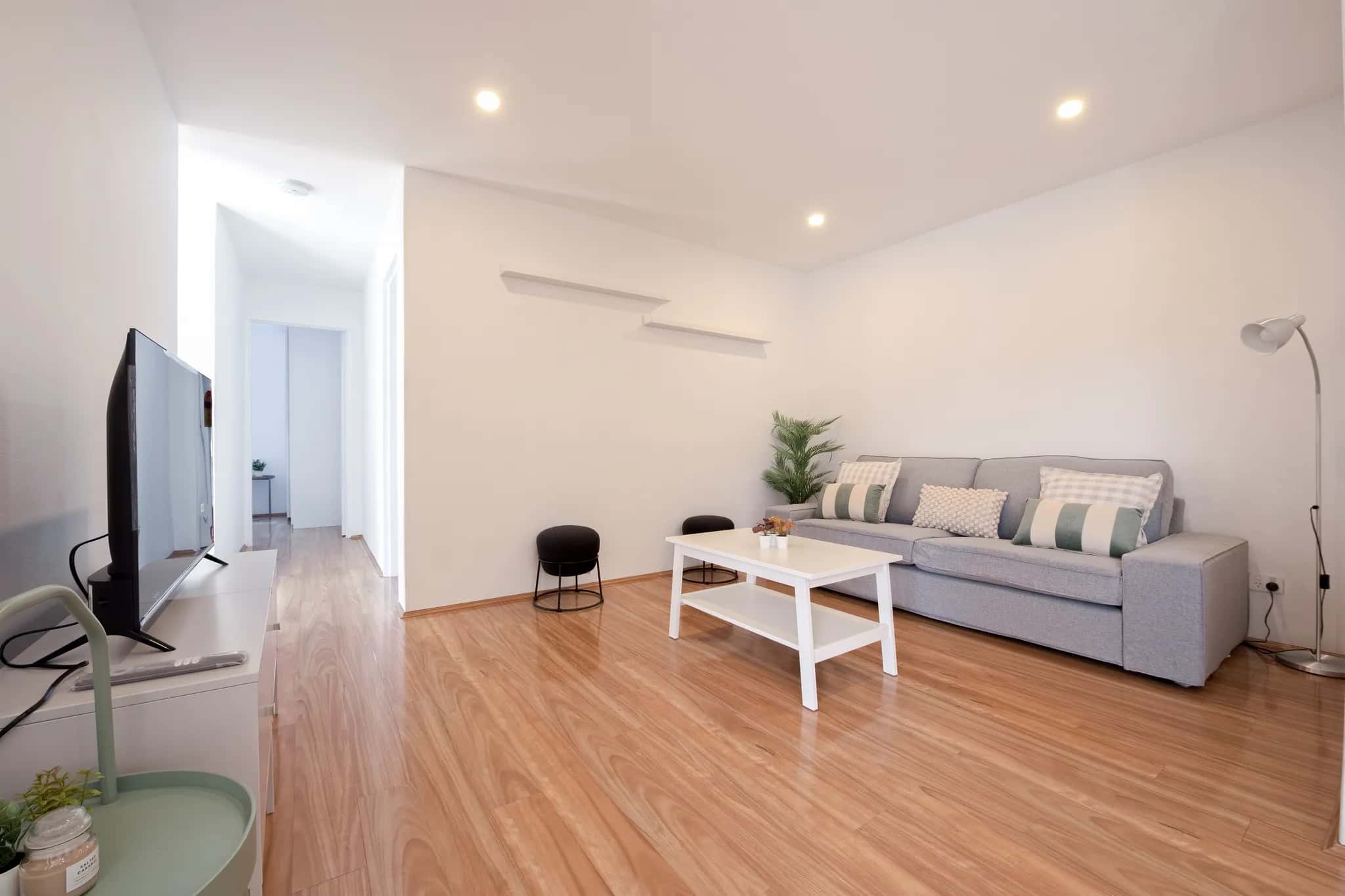 Riverside Crescent, Marrickville, Sydney - 4