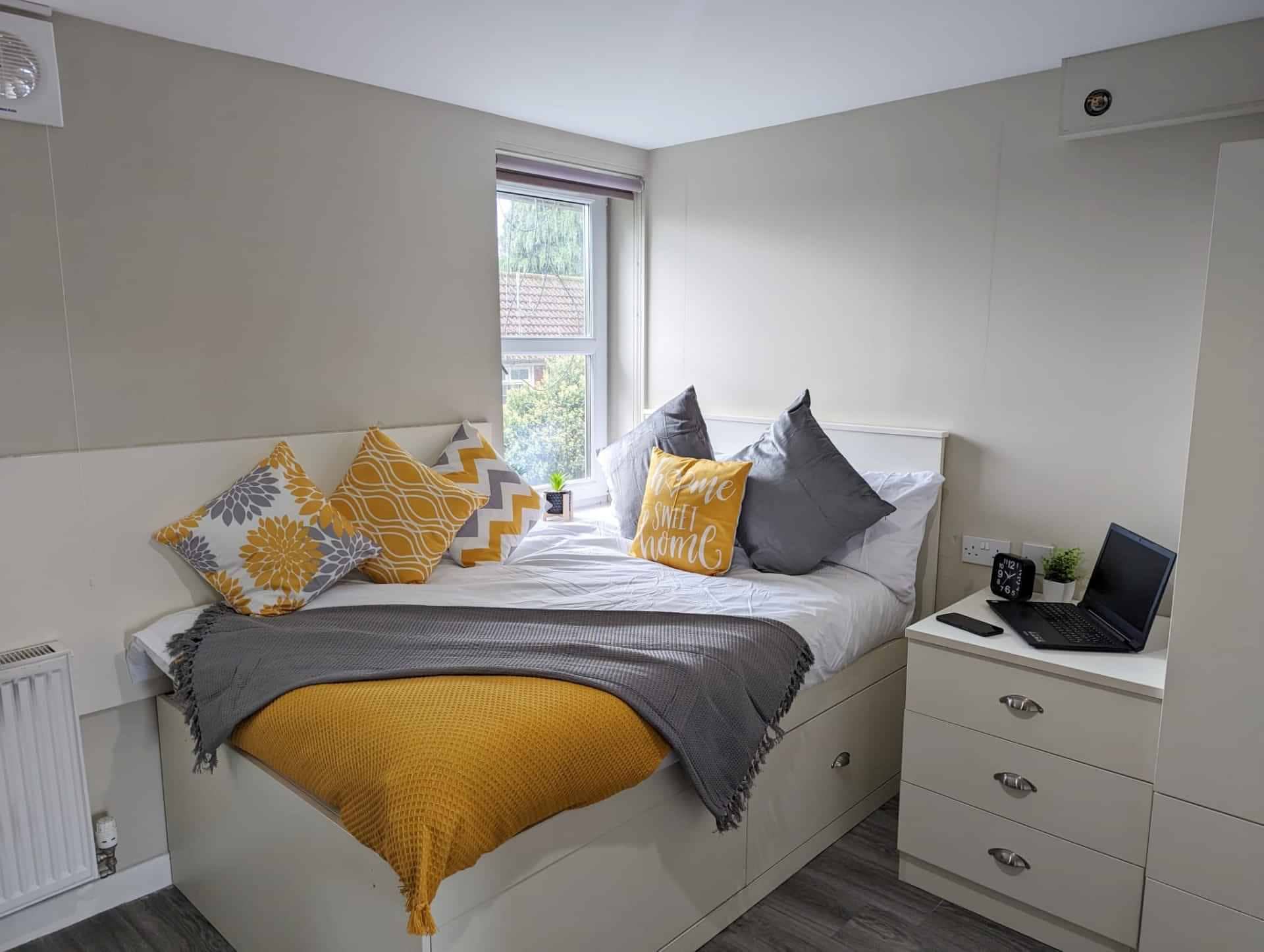 Peterson Hall, Dundee - 1