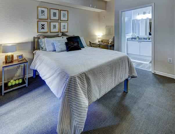 Avalon Heights, Tampa - 1