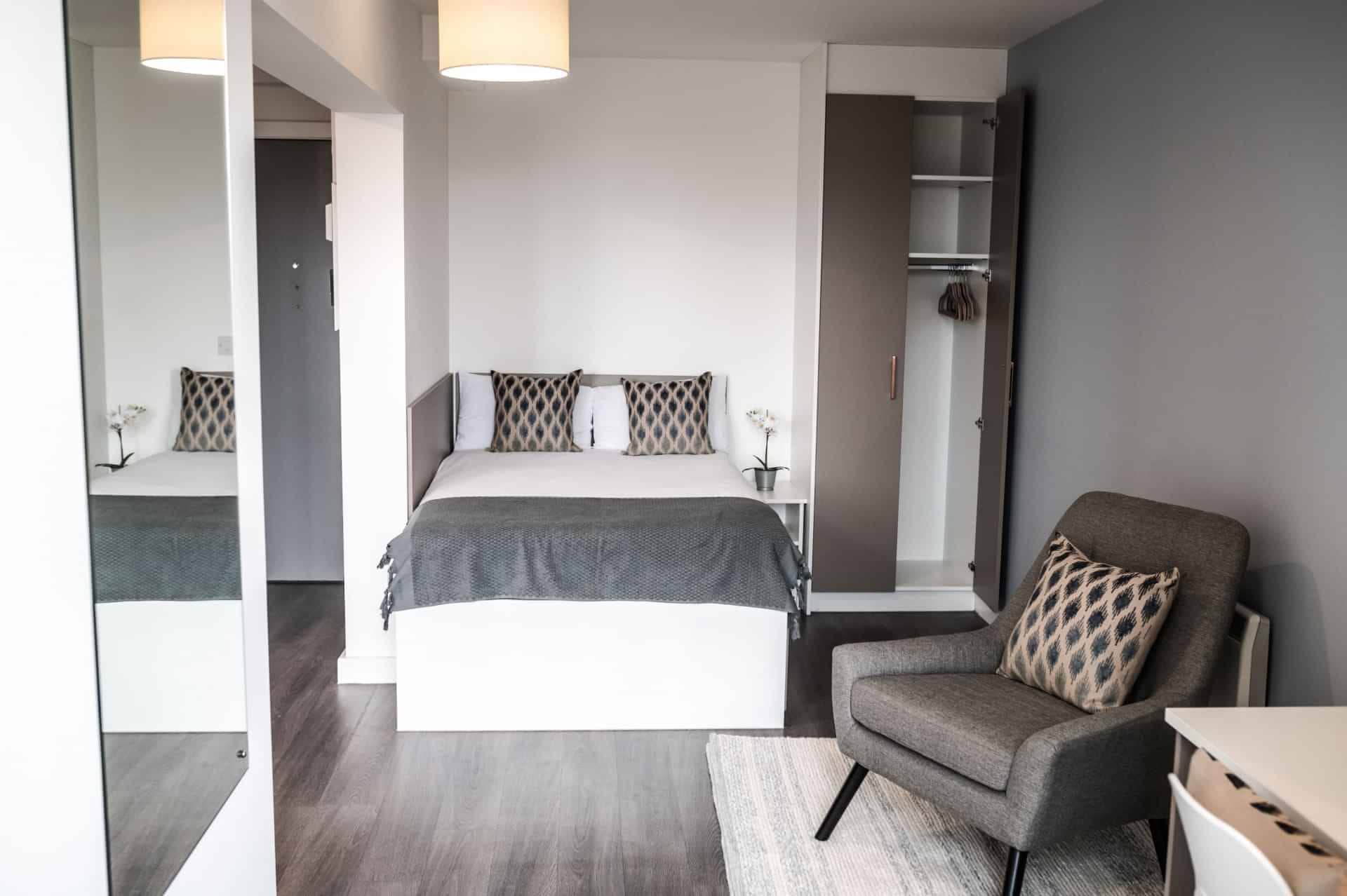 McDonald Road, Edinburgh - 1