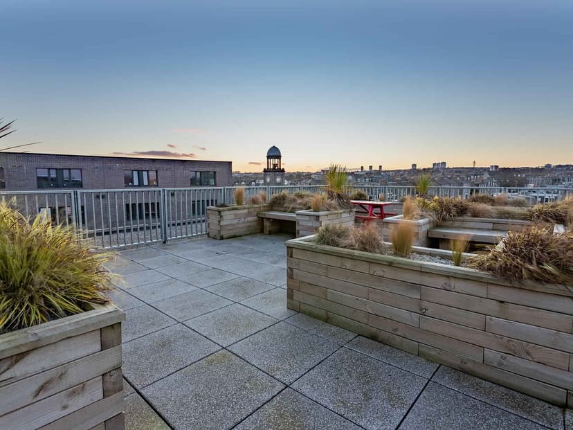 Powis Place, Aberdeen - View 2