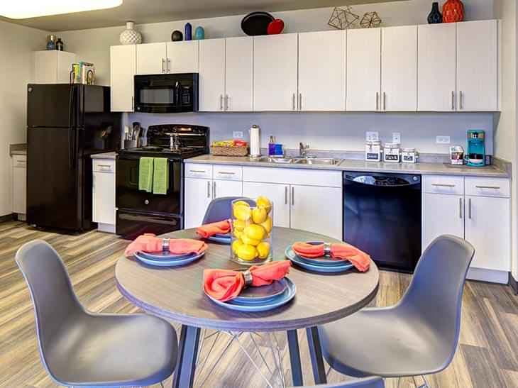 The Nest, Chicago - View 3