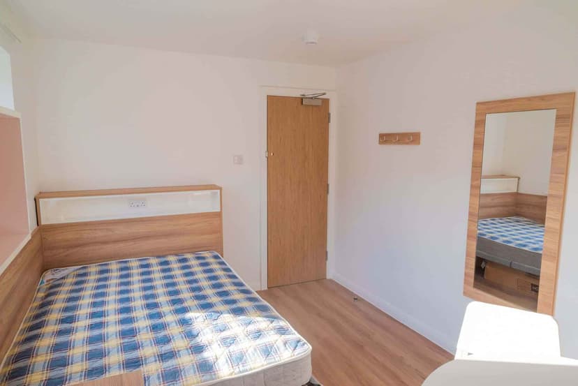 MSV South, Manchester - View 5