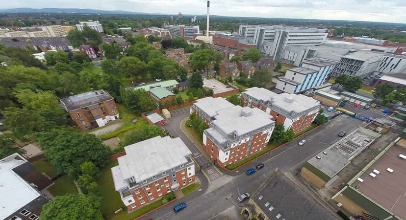 Q3 Apartments, Manchester - View 3