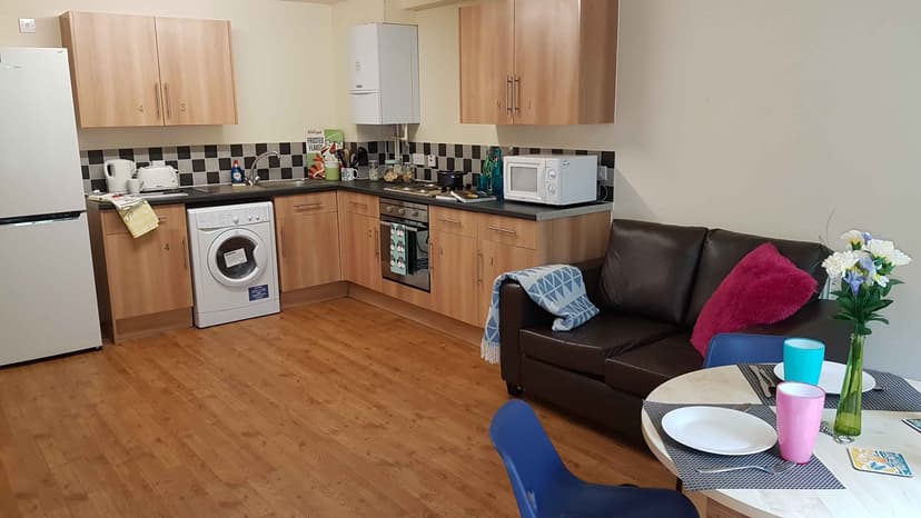 Parham Student Village, Canterbury - View 5