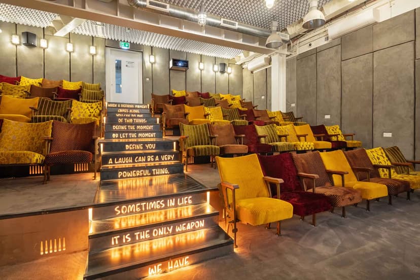 On Campus The Stay Club, London - View 3