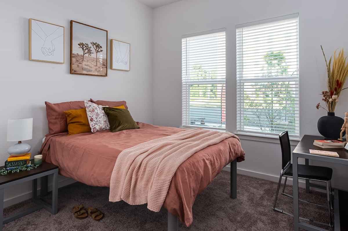 propertiesDetail image 1