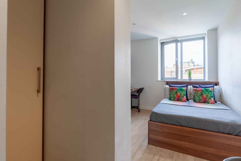 Central Studios, London - View 1