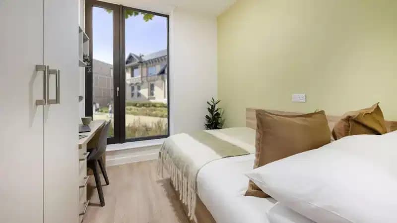 propertiesDetail image 1