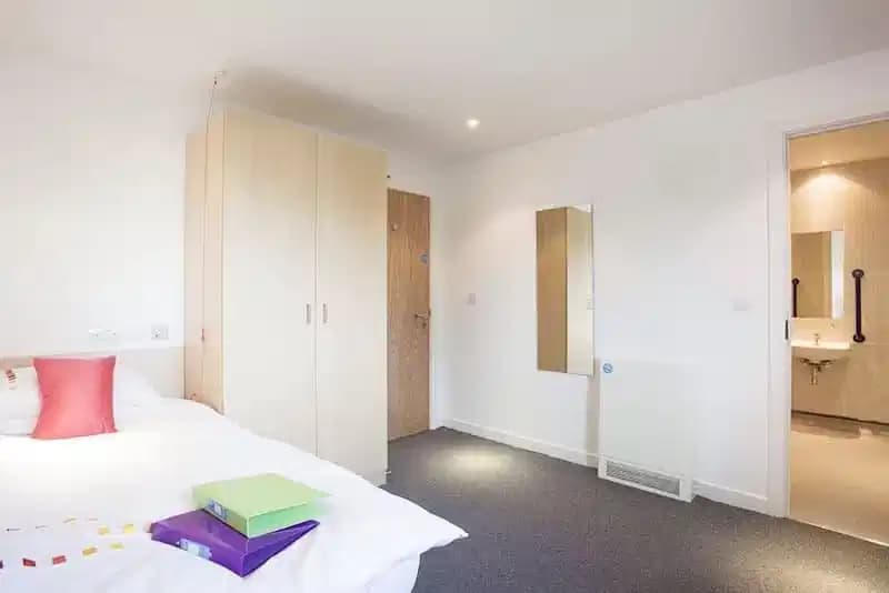 propertiesDetail image 1