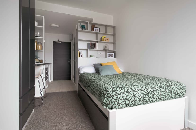 Clifton & Stewart House, Glasgow - View 1