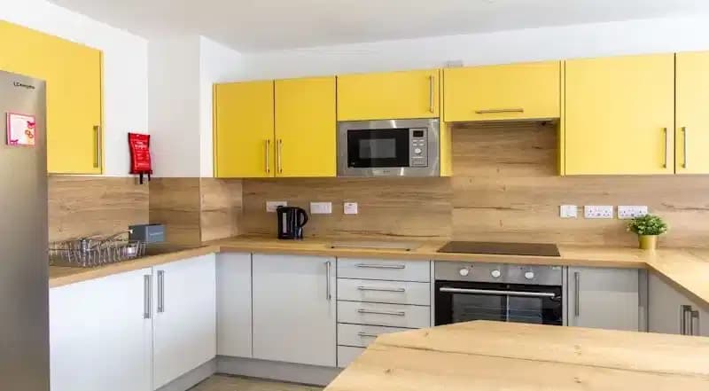 Dover Street Apartments, Leicester - View 5