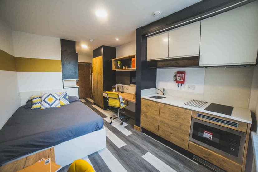 Windsor Court, Birmingham - View 1