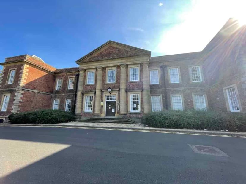 St Mary's Newcastle, Newcastle - View 5