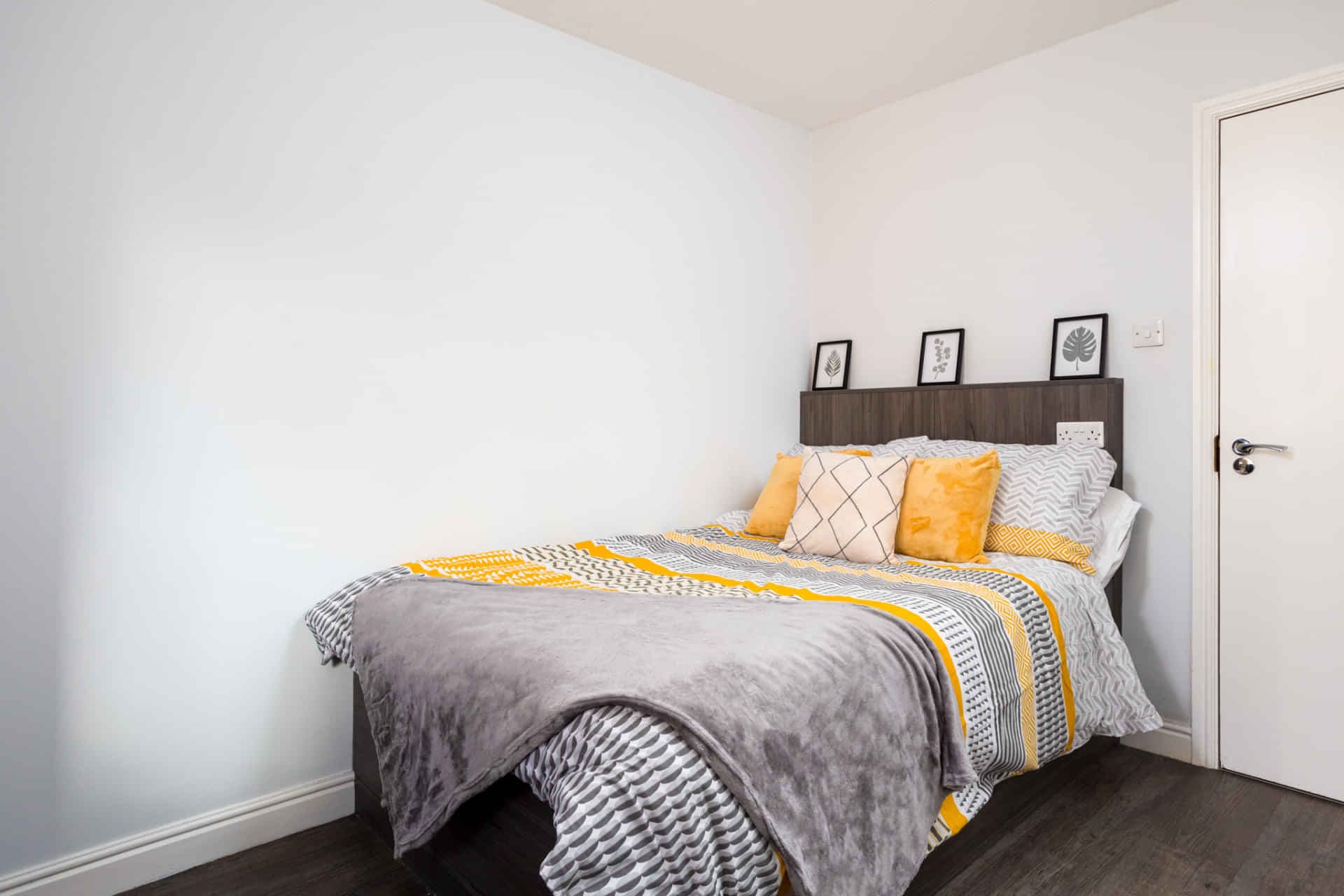 propertiesDetail image 1