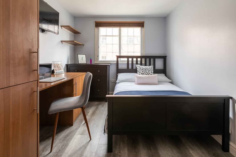 Standard Hill, Nottingham - View 5