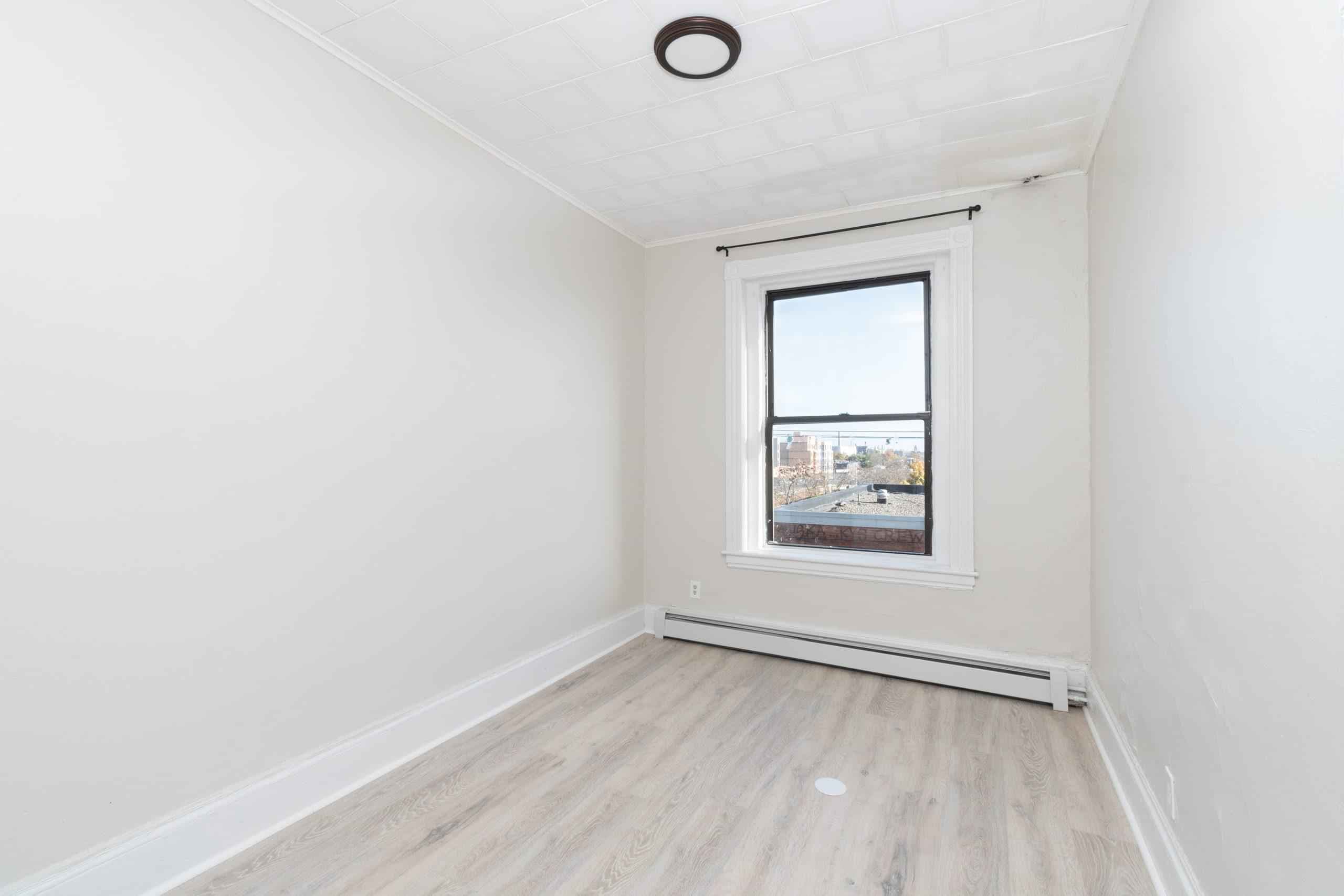 propertiesDetail image 72