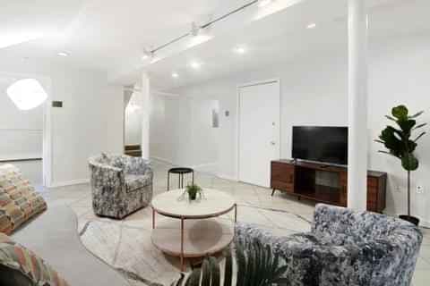 propertiesDetail image 119