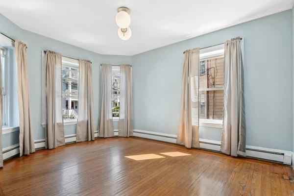 propertiesDetail image 205