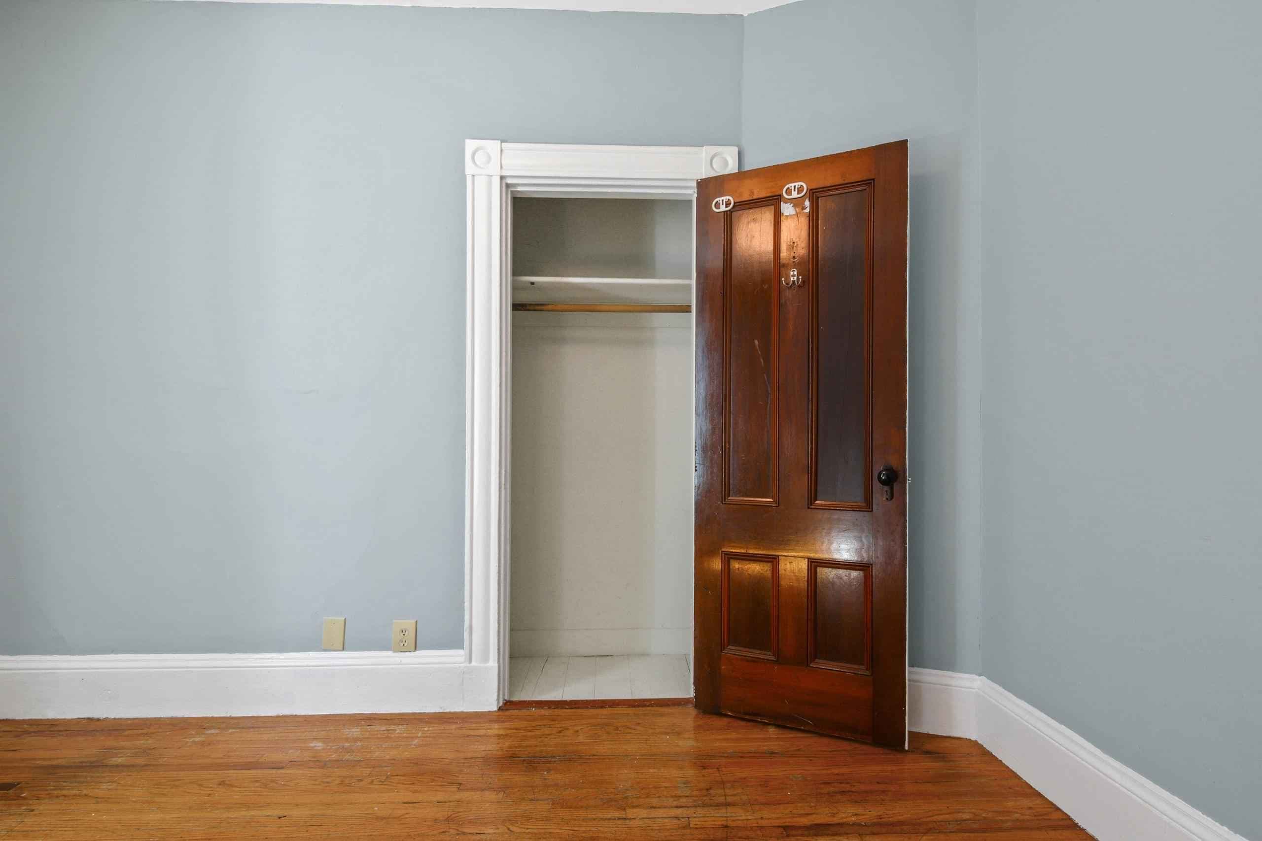 propertiesDetail image 215