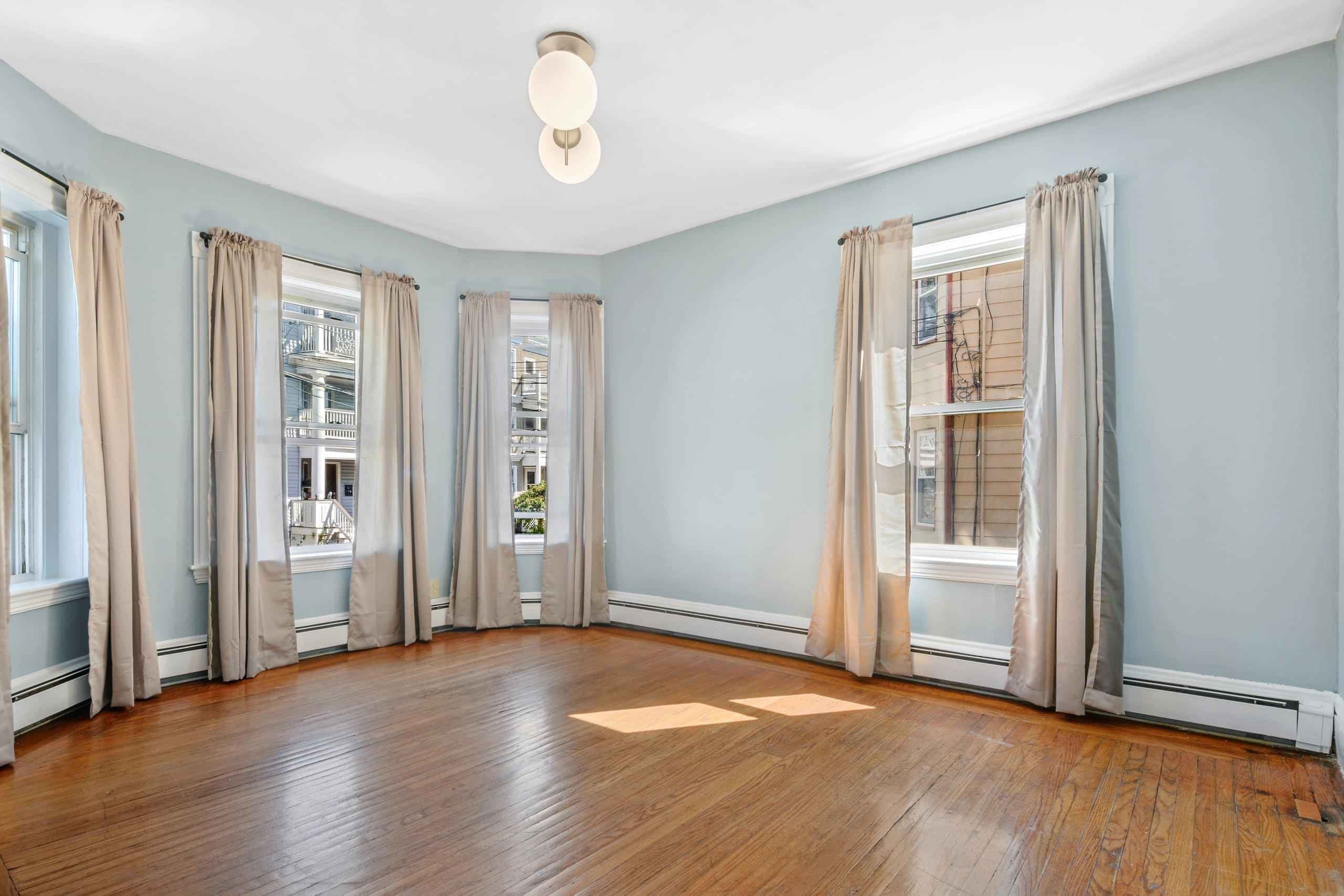 propertiesDetail image 228