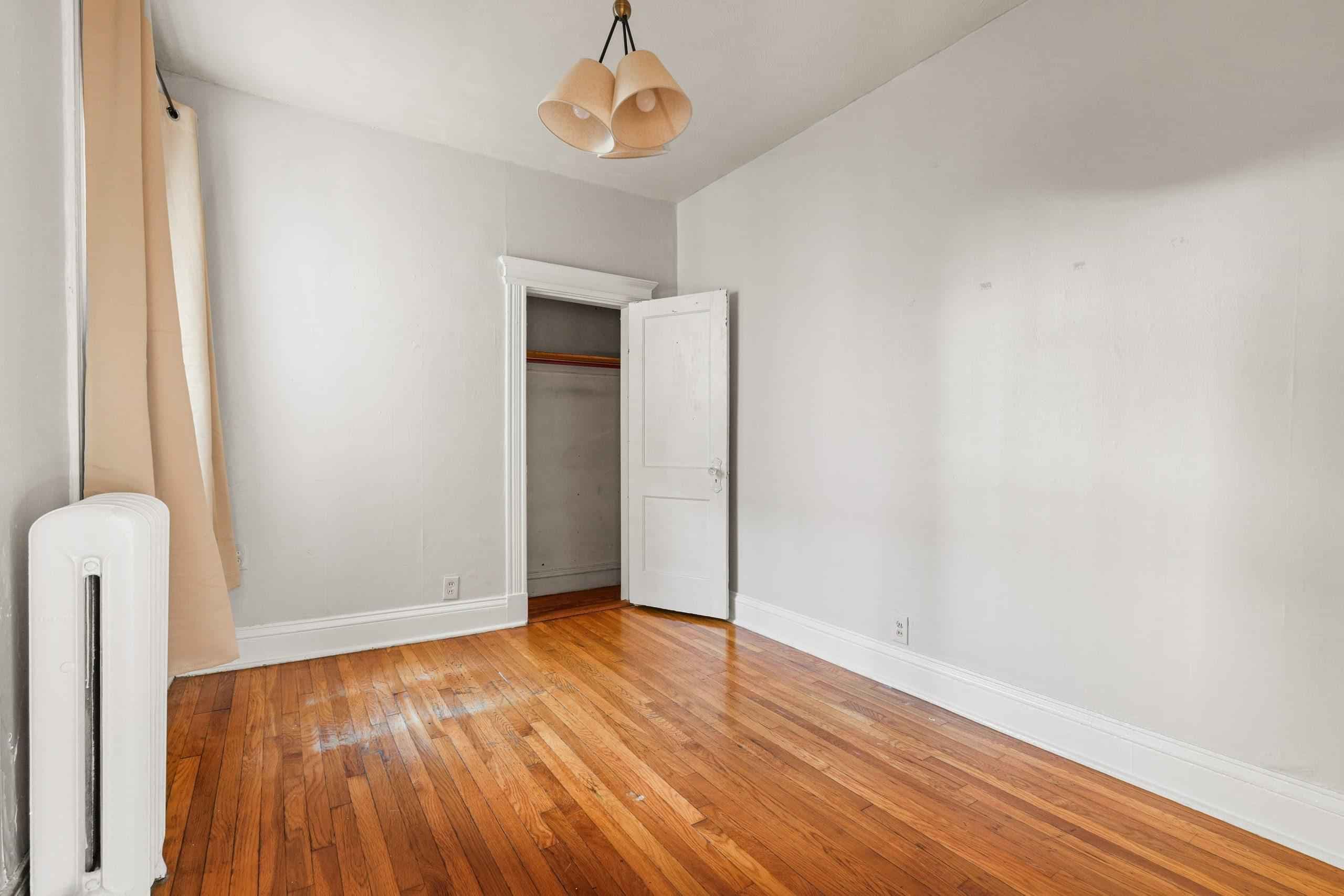 propertiesDetail image 310