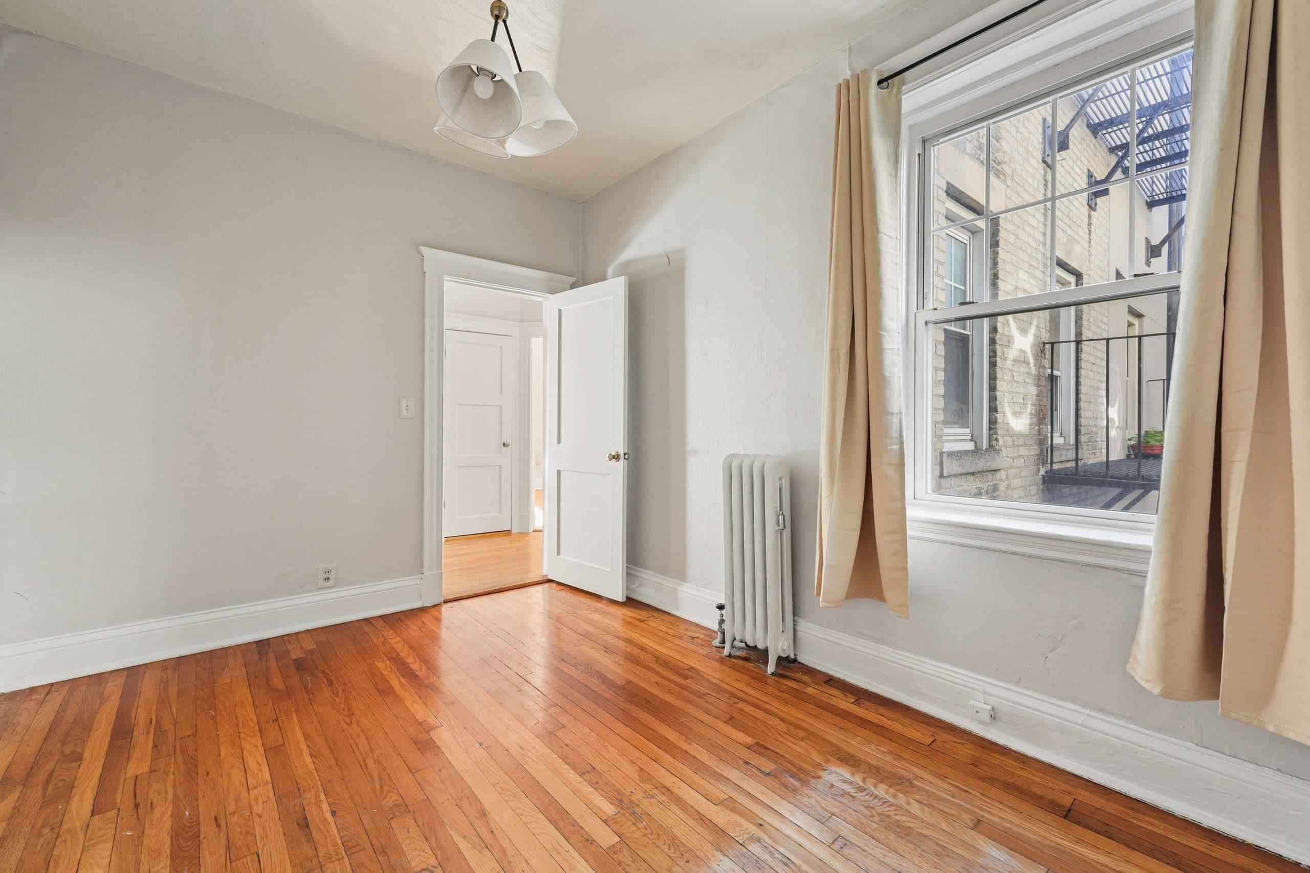 propertiesDetail image 312