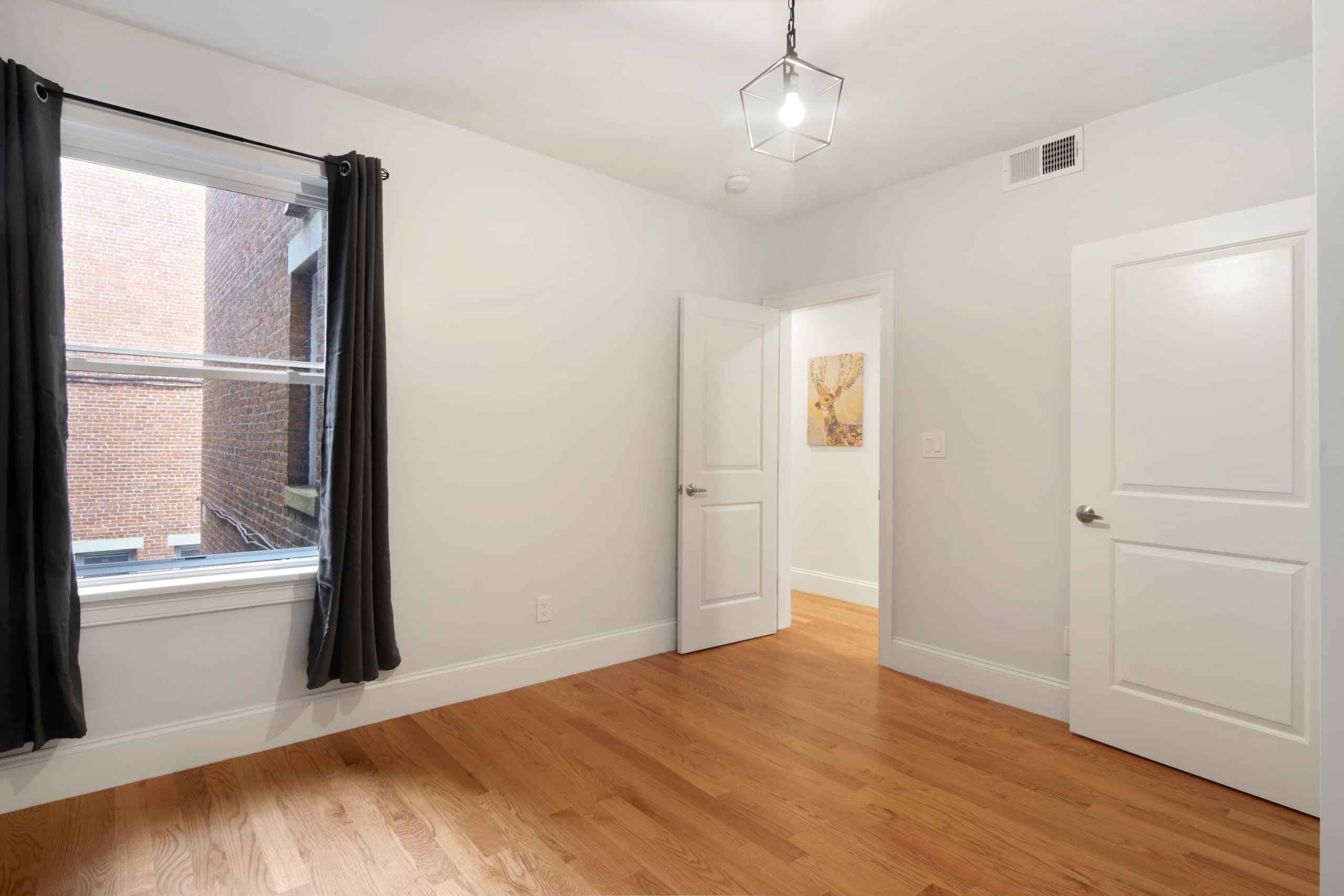 propertiesDetail image 437