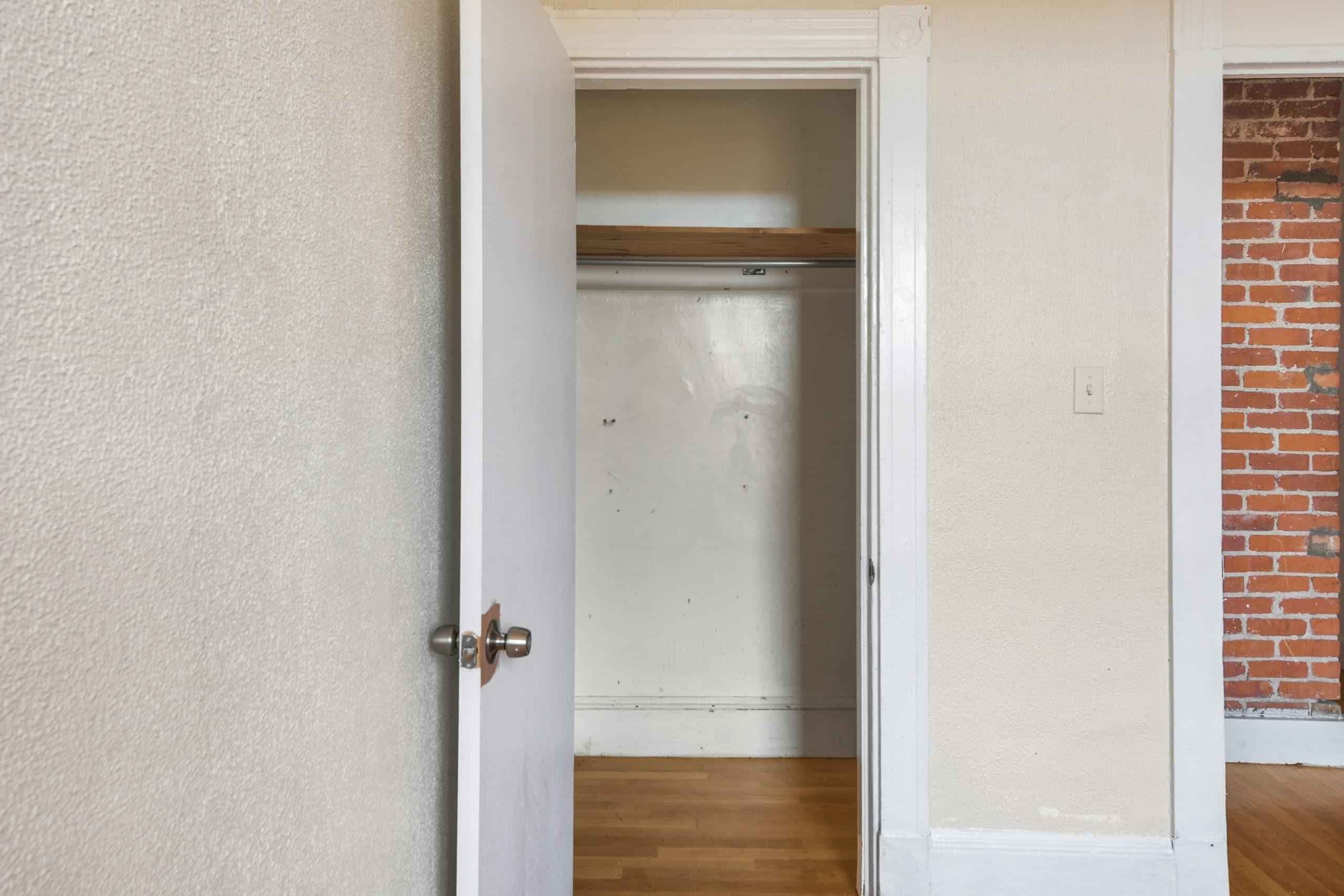 propertiesDetail image 579