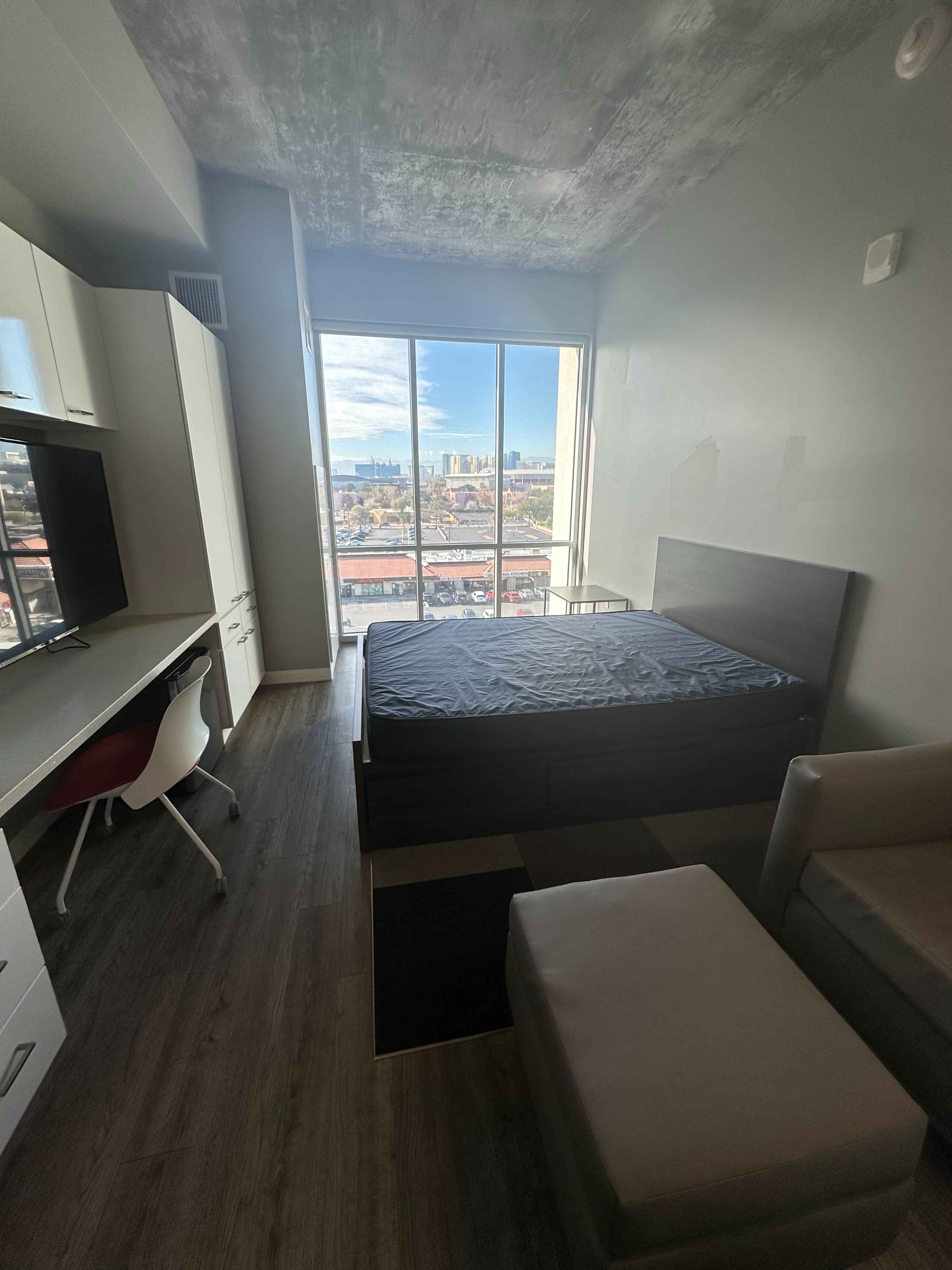 propertiesDetail image 1