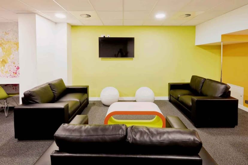 Tamarillo House, Bristol - View 4