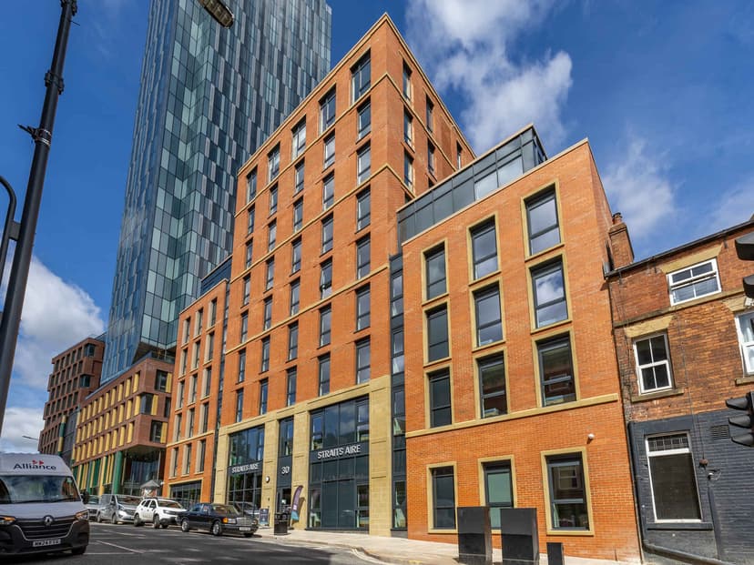 Straits Aire, Leeds - View 3