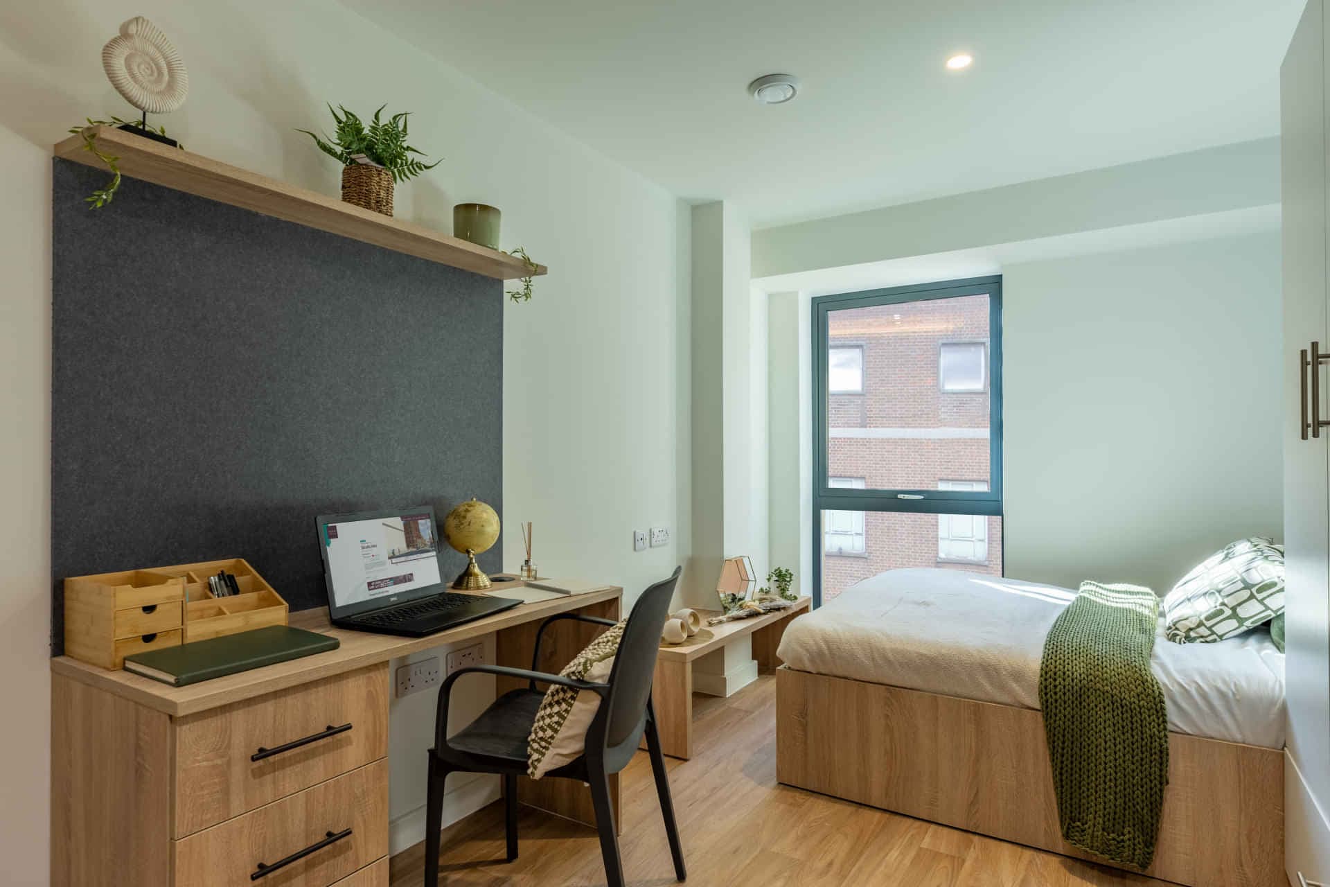 propertiesDetail image 1