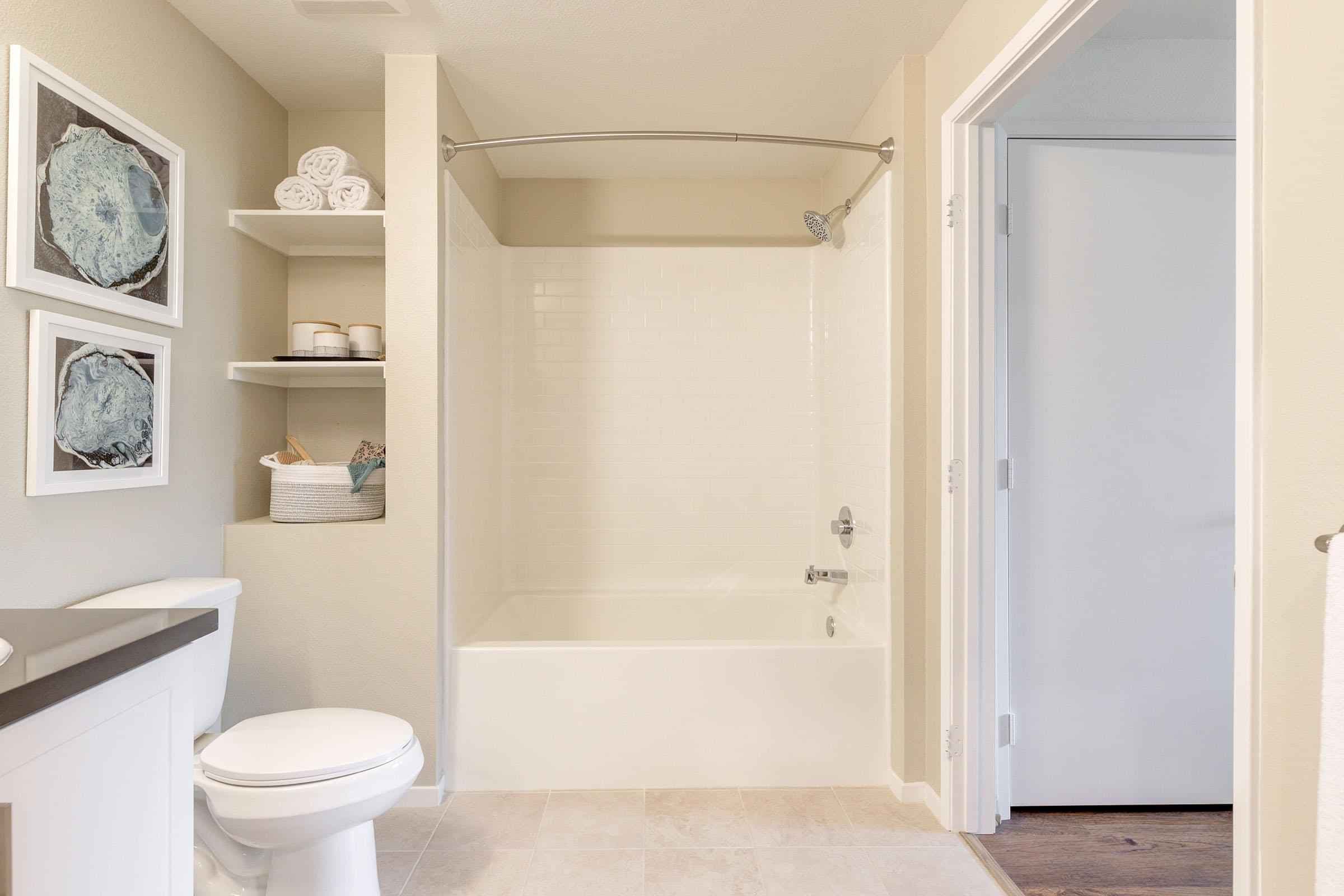 1 Bedroom Apartment - Image 4