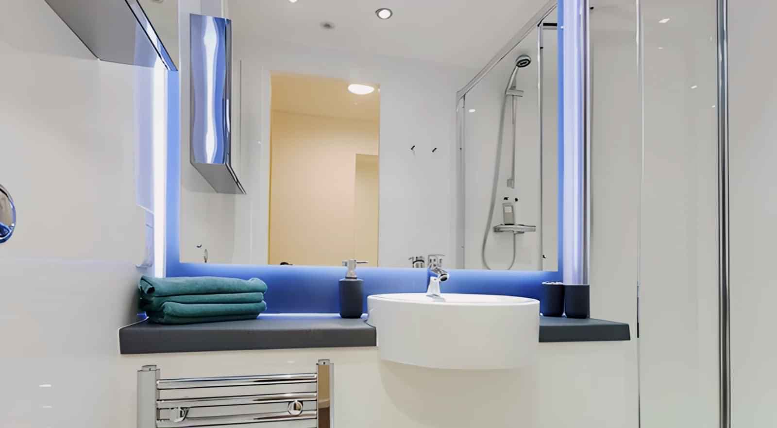 Bronze En-suite - Image 10