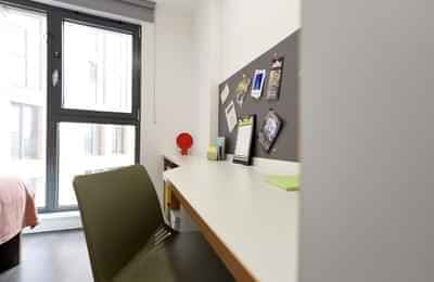 Bronze En-suite - Image 5