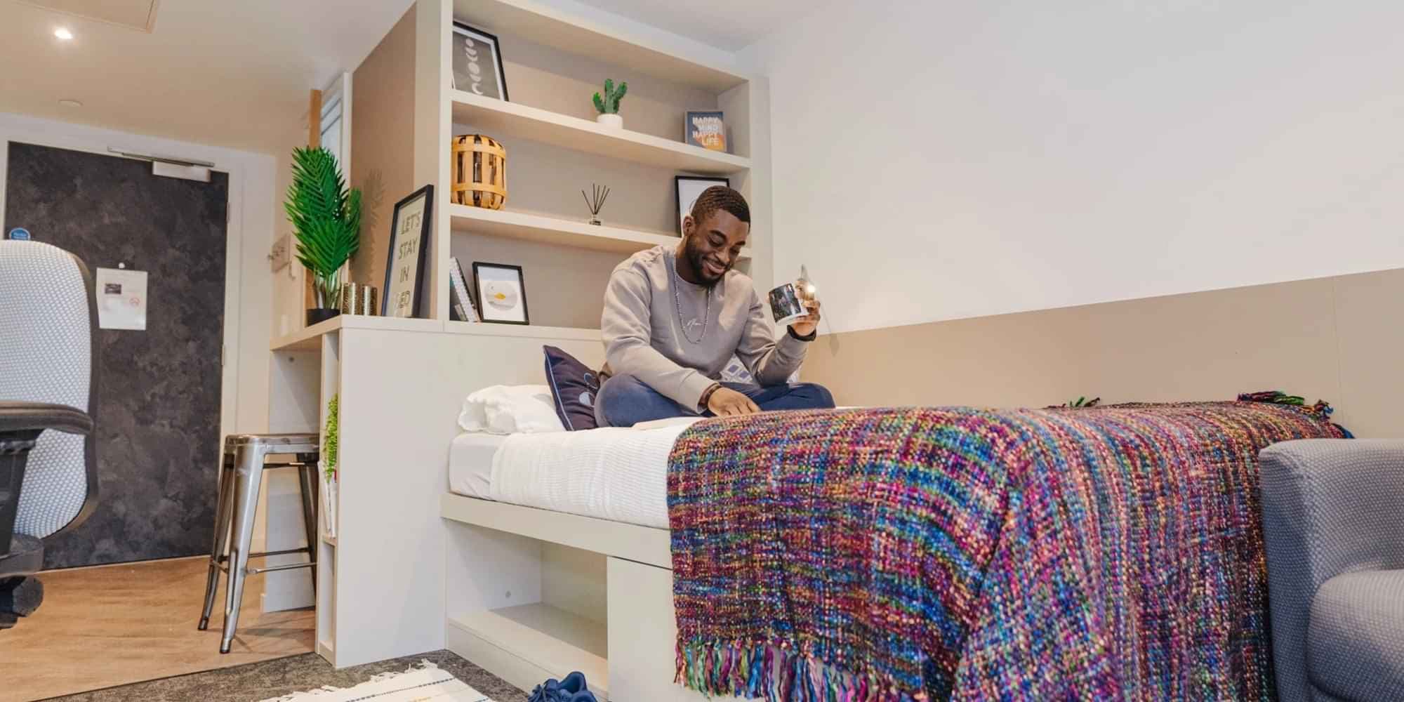 Platinum Studio Mid - Image 8