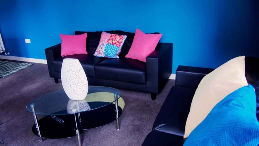 4 Bedroom - Image 6