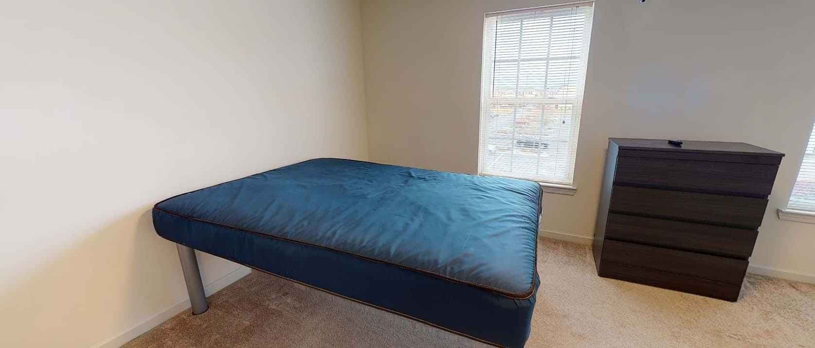 3 Bedroom - Private Room - Private Bath (3 Bed - 3.5 Bath) - Image 12